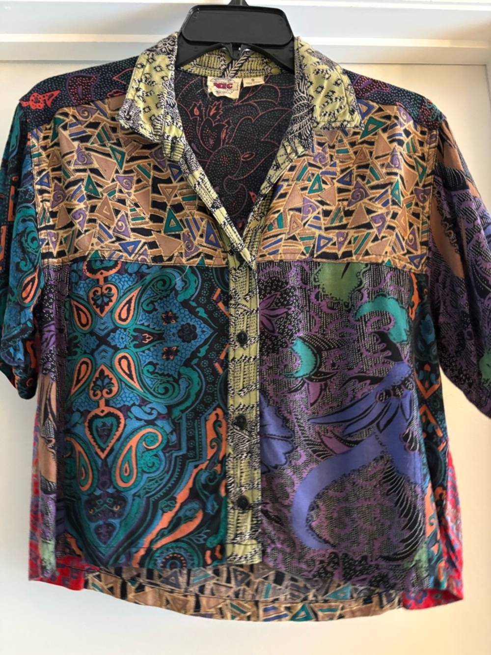 Vintage 80s Batik Print Cropped Blouse Top Shirt. Festival Boho